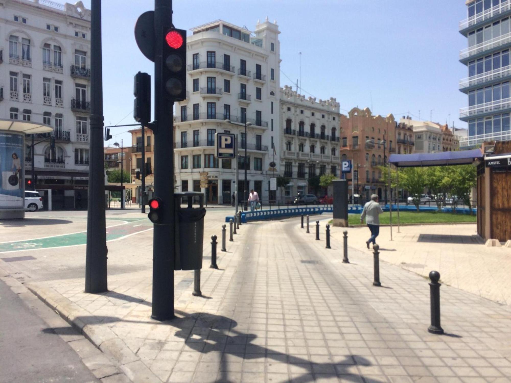 New Calabuig Apartaments Valencia Exteriör bild