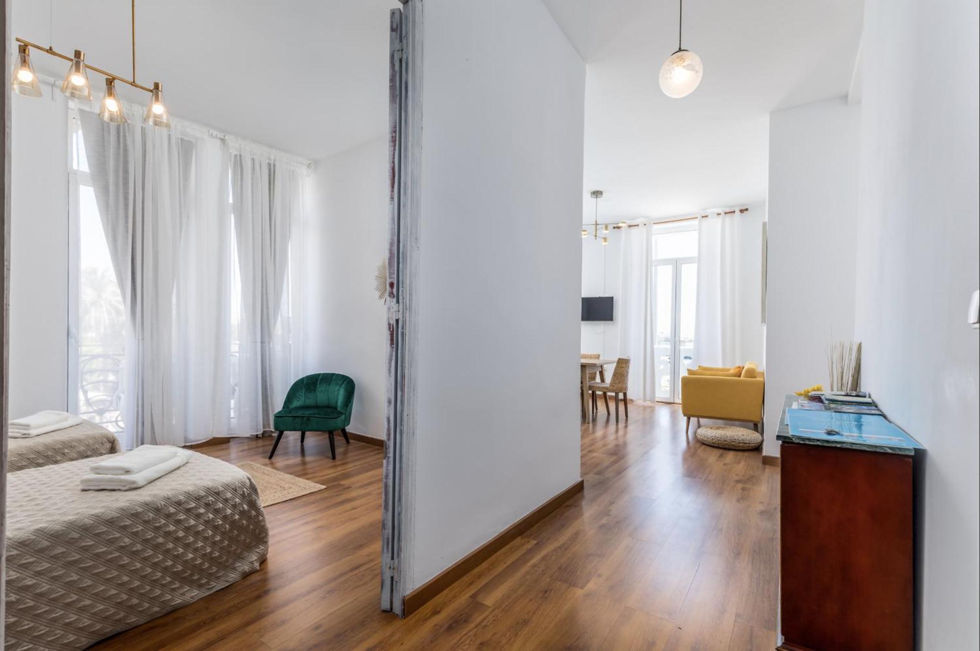 New Calabuig Apartaments Valencia Exteriör bild