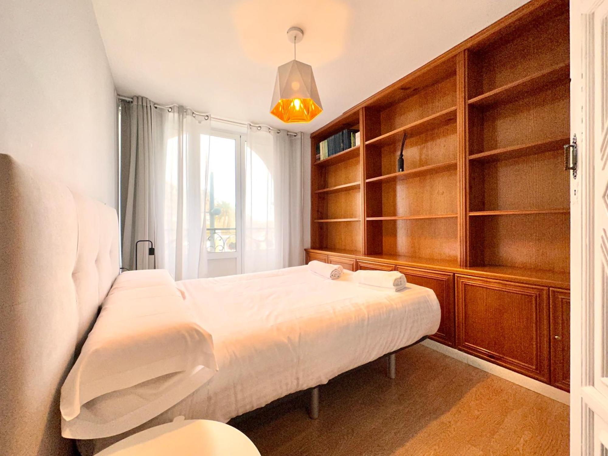 New Calabuig Apartaments Valencia Exteriör bild